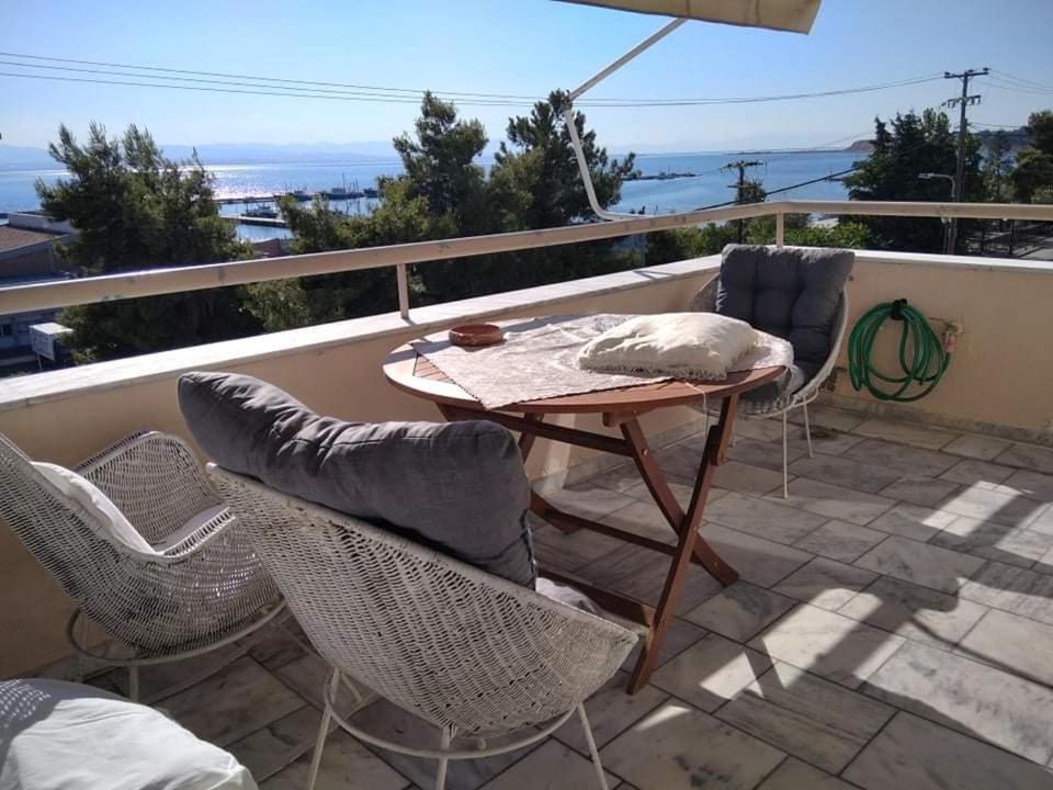 Super View Seafront Apartment Nea Michaniona Exterior photo